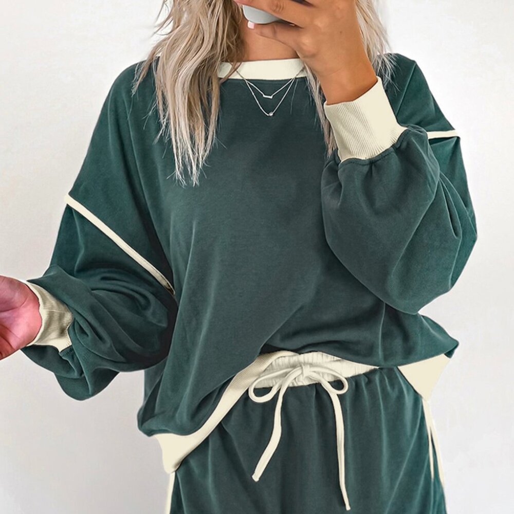 Evergreen Contrast Trim Loose Pullover and Lace-up Waist Skirt Set